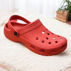 Unisex Kids Slip-On Comfort Clogs, Hollow Ventilation with Strap